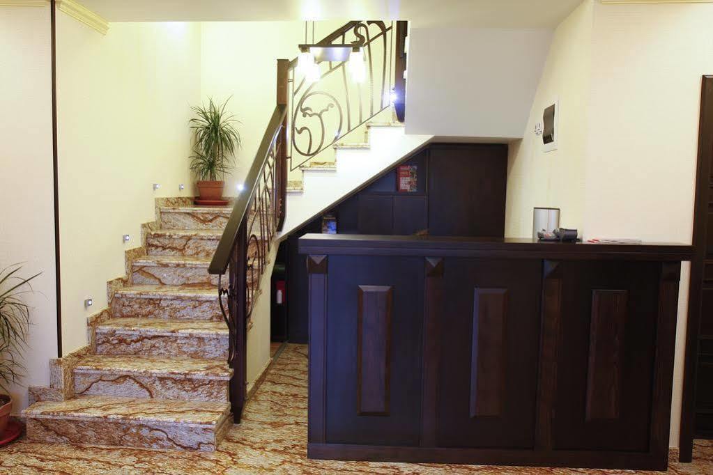 Hotel Anna Junior Târgu Jiu Интериор снимка